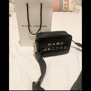 black and gold, brand new, Marc Jacobs perfect flash bag